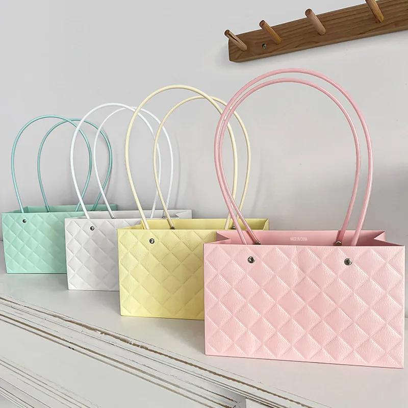 Borsa regalo a forma di fiore  - Packaging recensione e prezzo
