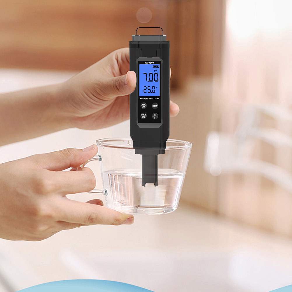 Tester Digitale 5-in-1 per Qua - Ph Meter Digital Water Tester recensione e prezzo
